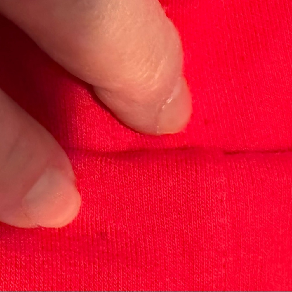 VTG Liz Red Sweatshirt and Pants Set - Picture 16 of 16